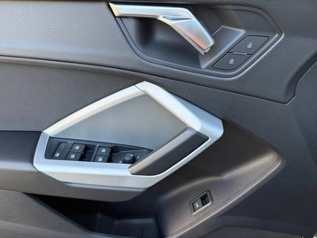 Image véhicule  Audi Q3 (16)