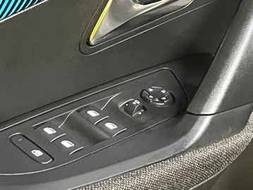 Image véhicule  Peugeot 2008 (27)