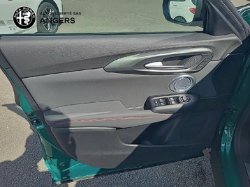 Image véhicule  Alfa Romeo TONALE (11)