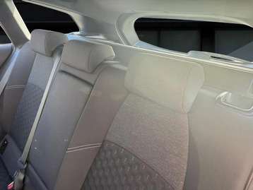 Image véhicule  Toyota COROLLA (15)