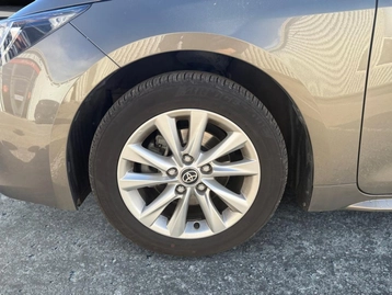 Image véhicule  Toyota COROLLA (6)