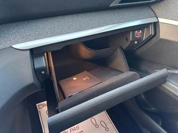 Image véhicule Peugeot 3008 (39) Image véhicule Peugeot 3008 (39)