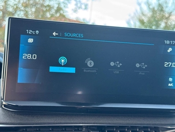 Image véhicule Peugeot 3008 (8) Image véhicule Peugeot 3008 (8)