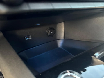 Image véhicule Peugeot 3008 (13) Image véhicule Peugeot 3008 (13)