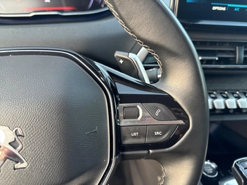 Image véhicule Peugeot 3008 (29) Image véhicule Peugeot 3008 (29)