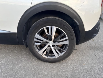 Image véhicule Peugeot 3008 (20) Image véhicule Peugeot 3008 (20)