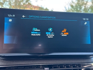 Image véhicule Peugeot 3008 (47) Image véhicule Peugeot 3008 (47)