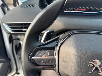 Image véhicule Peugeot 3008 (30) Image véhicule Peugeot 3008 (30)