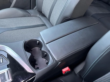 Image véhicule Peugeot 3008 (35) Image véhicule Peugeot 3008 (35)