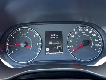 Image véhicule  Dacia SANDERO (11)