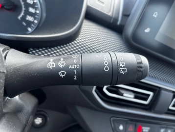 Image véhicule  Dacia SANDERO (13)