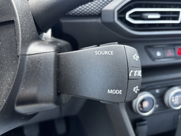 Image véhicule  Dacia SANDERO (14)