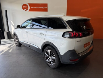 Image véhicule  Peugeot 5008 (1)