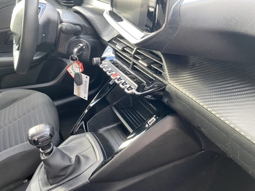 Image véhicule  Peugeot 208 (12)