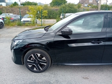 Image véhicule  Peugeot 208 (1)
