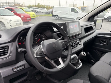 Image véhicule  Renault TRAFIC (17)