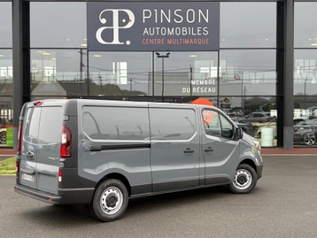 Image véhicule  Renault TRAFIC (3)