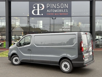 Image véhicule  Renault TRAFIC (5)