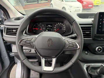 Image véhicule  Renault TRAFIC (23)