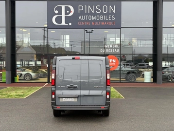 Image véhicule  Renault TRAFIC (4)