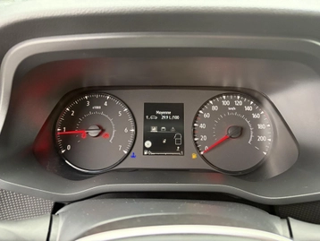 Image véhicule  Renault TRAFIC (24)