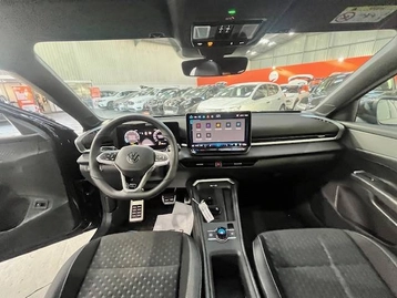 Image véhicule  Volkswagen T-ROC (18)