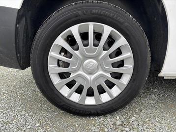 Image véhicule  Toyota PROACE (40)