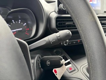 Image véhicule  Toyota PROACE (35)