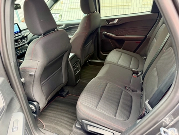 Image véhicule  Ford KUGA (10)