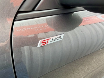 Image véhicule  Ford KUGA (19)