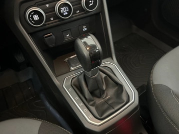 Image véhicule  Dacia JOGGER (25)
