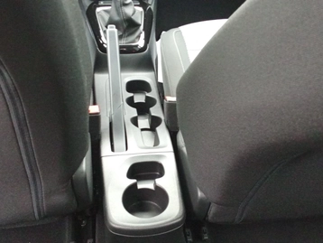 Image véhicule  Opel CORSA (17)