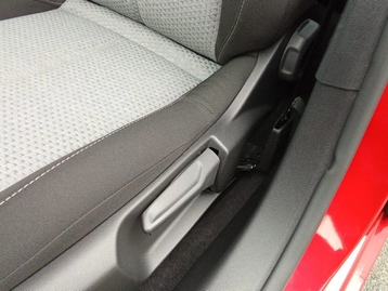 Image véhicule  Opel CORSA (28)