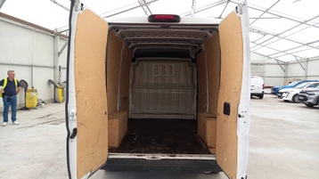 Image véhicule  Peugeot BOXER FOURGON (8)
