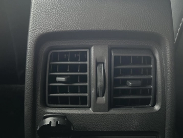 Image véhicule  Renault CAPTUR (18)