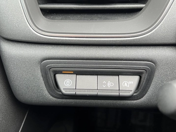 Image véhicule  Renault CAPTUR (26)