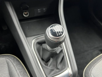 Image véhicule  Renault CAPTUR (44)