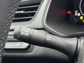 Image véhicule  Renault CAPTUR (30)