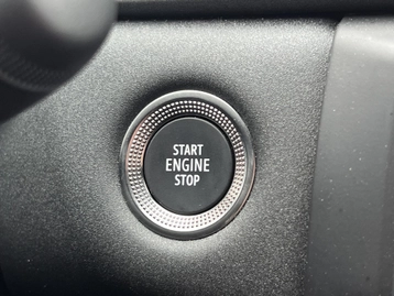 Image véhicule  Renault CAPTUR (33)