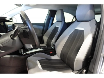 Image véhicule Opel MOKKA (22) Image véhicule Opel MOKKA (22)