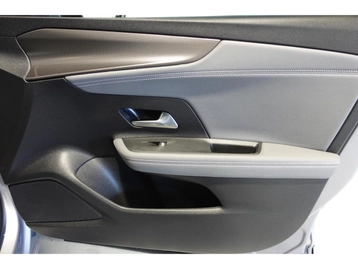 Image véhicule Opel MOKKA (12) Image véhicule Opel MOKKA (12)