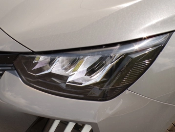 Image véhicule  Peugeot 208 (2)