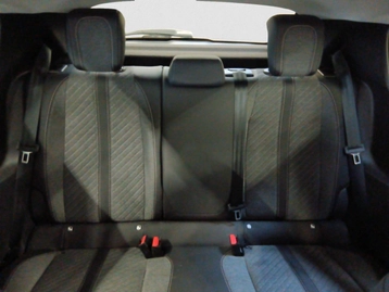 Image véhicule  Peugeot 208 (8)