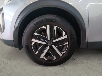 Image véhicule  Peugeot 2008 (12)