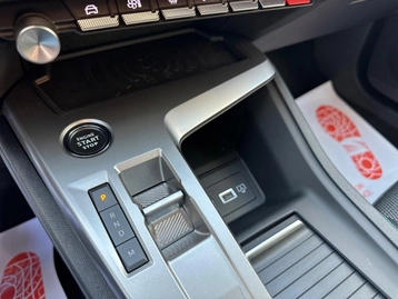 Image véhicule  Peugeot 308 (28)