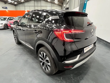Image véhicule  Renault CAPTUR (2)