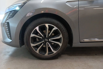 Image véhicule  Renault CLIO V (15)