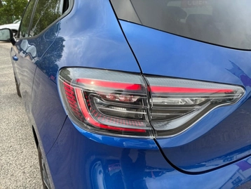Image véhicule  Renault CLIO (12)