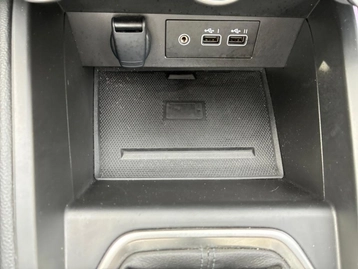 Image véhicule  Renault CLIO (34)