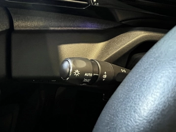 Image véhicule  Peugeot 308 SW (19)